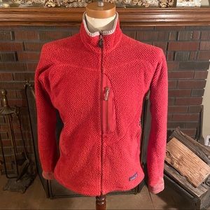 Patagonia Women’s Zip-up Fleece Size Medium